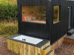 Outdoor bath